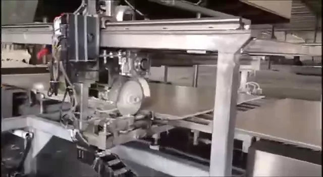 Automatic magnesium oxide mgo sandwich panel production line